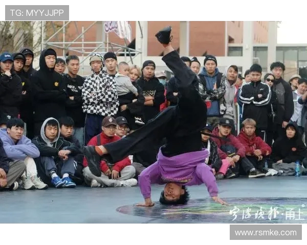 成都攀岩队如何成功转型为世界街舞大赛的亮眼明星团队