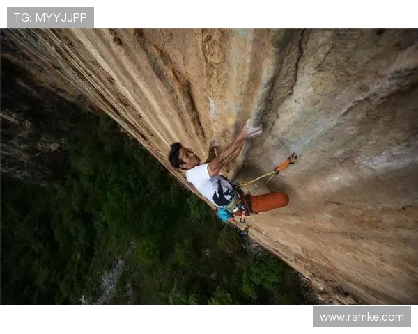 深圳攀岩队中路突破之路：探索攀岩热点与未来发展潜力