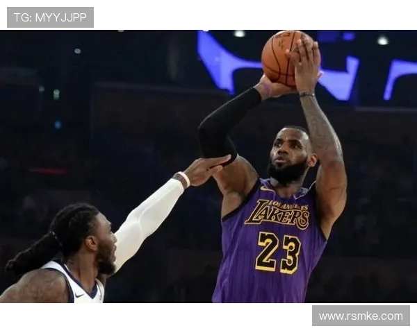 深圳网球队快攻战术深度解析与实战应用探讨 深圳网球队快攻战术深度解析与实战应用探讨