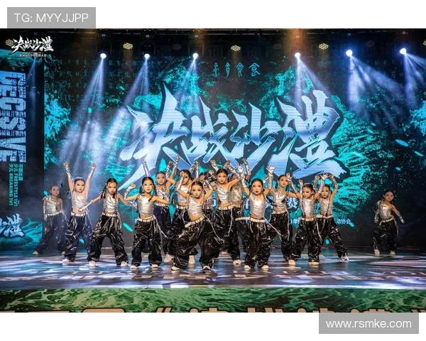 街舞文化的魅力与挑战：深入探讨杭州街舞队的艺术控制与团队协作