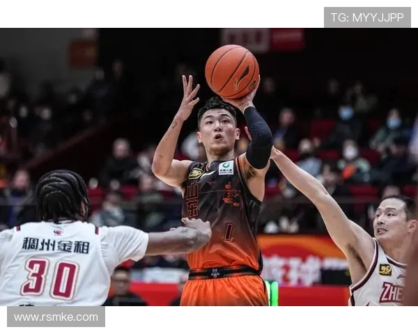 2017年CBA山东队与天津队激战回顾精彩瞬间与赛场亮点分析