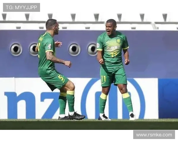 尤文图斯与巴塞罗那首发阵容对比分析及战术解读