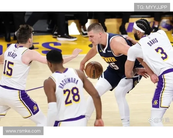 湖人队与掘金队在2008年季后赛中的经典对决回顾与分析