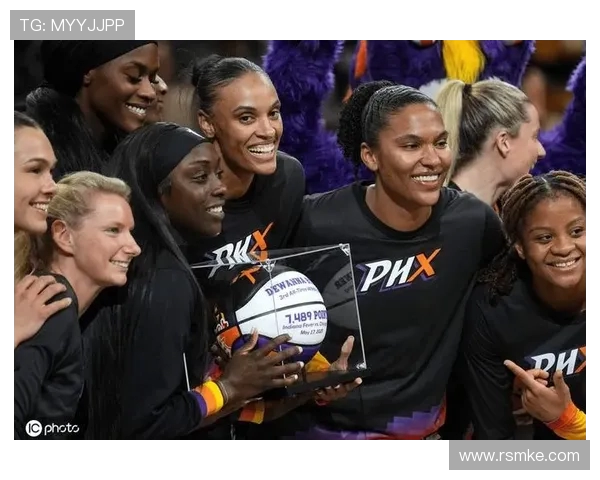 火花与水星激战正酣NBA直播精彩瞬间不容错过