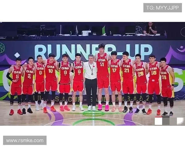 男篮对阵澳大利亚精彩视频回顾与比赛亮点分析